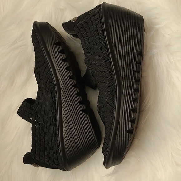 BERNIE Mev black sandals - Picture 2 of 5